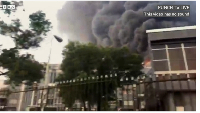 Thick smoke as huge fire breaks out at Liberia's Capitol building