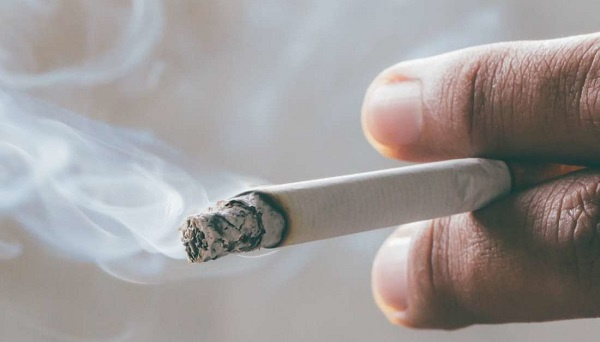 Smokers increase their risk of coronavirus complications - NACOC