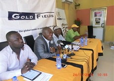 President of the Professional Golfers Association, Mr. Bliss Ayivor flanked by reps of Gold Fields
