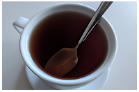Unsweetened tea offers a sugar-free start to the morning