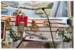 Watch as priest dies after crucifix falls on him during livestreamed mass