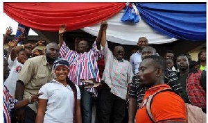 George Oduro clad in NPP smock with President Akufo-Addo at a rally