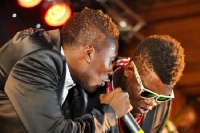 Asamoah Gyan with Castro on stage