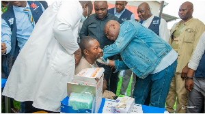 DR Congo Ebola outbreak: Health workers vaccinated as virus spreads DR Congo Ebola outbreak: Health workers vaccinated as virus spreads