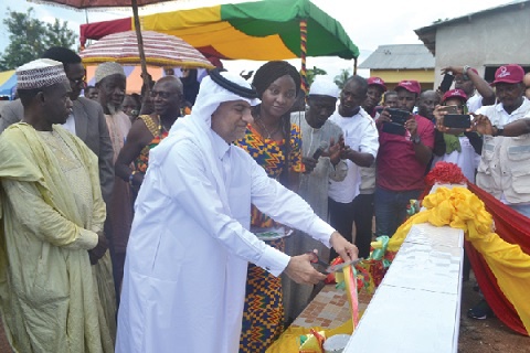 Mohammed Ahmed Alhumaidee cutting the tape to commence the construction