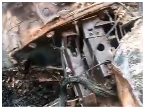 Both vehicles were completely destroyed by the fire