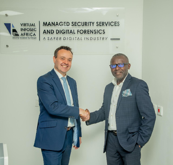 McPartland (L) and Emmanuel Sekyere Asiedu (R) during the tour