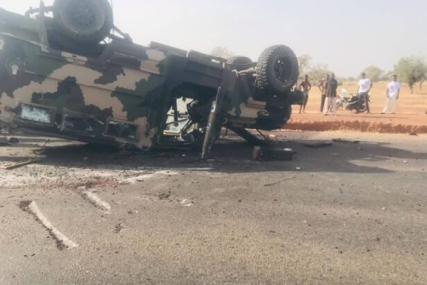 The accident claimed the life of a soldier, while four others are injured