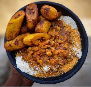 A bowl with your favourite gɔbɛ on display
