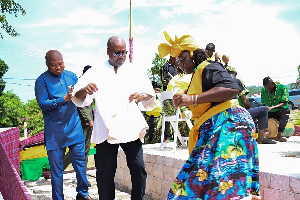 President Mahama Dances At Ghanaian Village In Jamaica   
