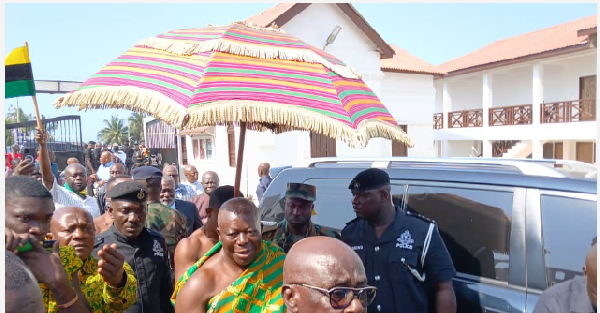 Asantehene among his entourage