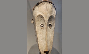 Ngi mask. Photo: Wikimedia Commons/Marie-Lan Nguyen /Public domain