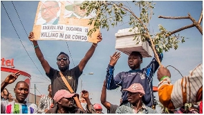 Anti-Rwanda protesters march to the border of the Democratic Republic of Congo and Rwanda in Goma