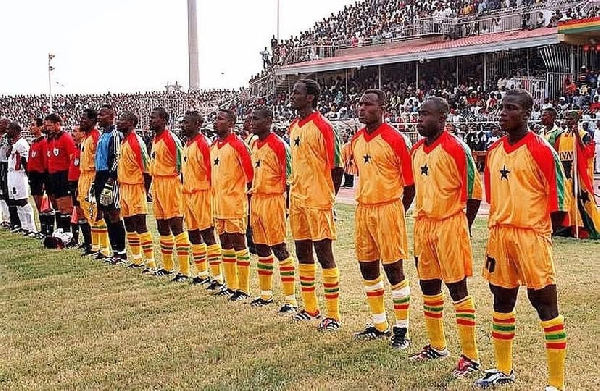 The starting eleven that played against Liberia in 2001