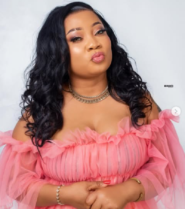 Ghanaian actress and TV presenter, Vicky Zugah