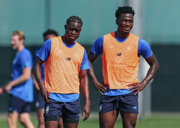 Ghanaian duo Kamaldeen Sulemana (L) and Ibrahim Sulemana (R)