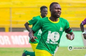 Aduana Stars coach Paa Kwesi Fabin wishes Bright Adjei well ahead of move to Tanzania