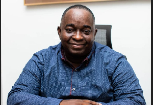 UK Certified Customer Communication expert, Yaw Barima