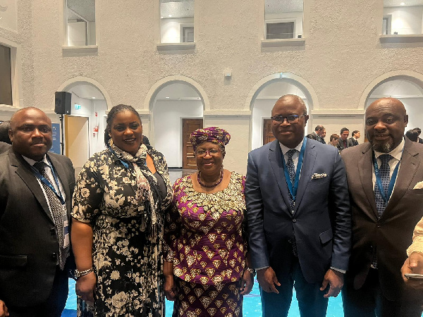 Nana Ama Dokua Asiamah-Adjei with other  Ghanaian officials