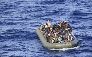 Boat Refugees Italy Arrival