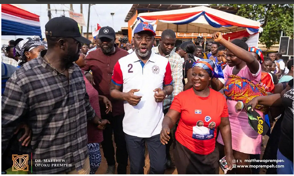 Running mate for the NPP, Dr Matthew Opoku Prempeh (M)