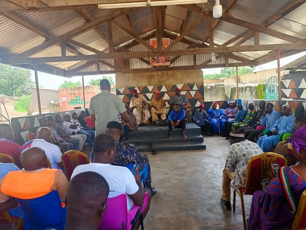 The meeting witnessed the attendance of leaders of the various political parties