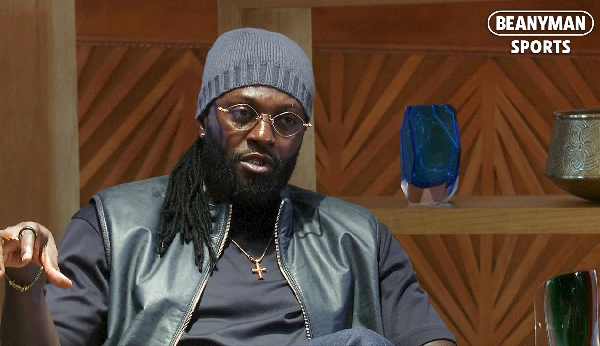 Adebayor tears into Carragher over Salah comments