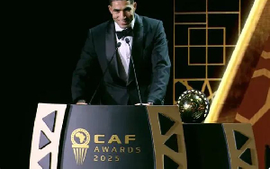 Achraf Hakimi wins the award ahead of  Victor Osimhen and Mo Salah