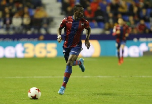 Emmanuel Boateng latched onto a loose ball in the Eibar half and gave Eibar the lead