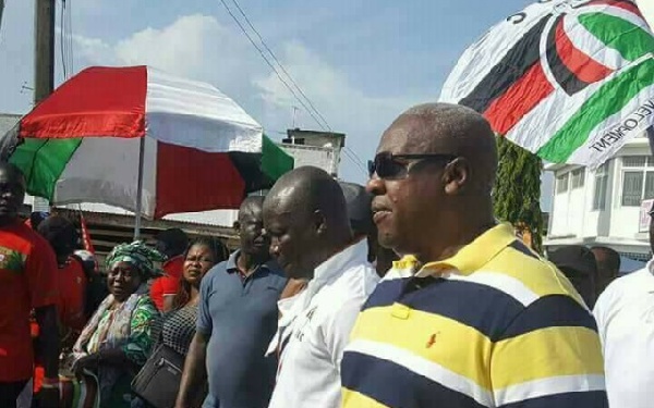 Former President John Mahama, party executives joined supporters for Unity Walk in Cape Coast.