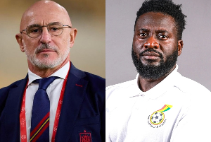 Spanish national team coach Luis de la Fuente and Black Stars assistant coach Desmond Offei Spanish national team coach Luis de la Fuente and Black Stars assistant coach Desmond Offei