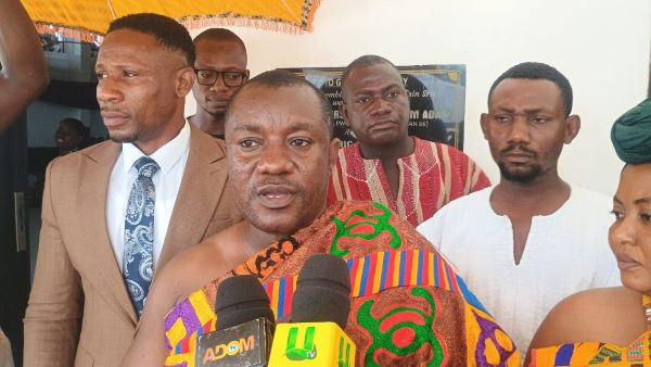 Dr Barimah Kwabena Awuah Parker I addressing the media