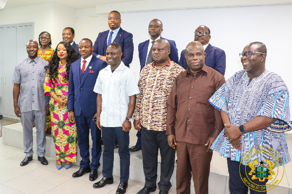 The board of Korle Bu Hospital with the Minister of Health