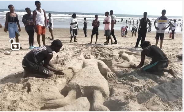 The exquisite artistic work has left visitors pondering over what the natural world has to offer