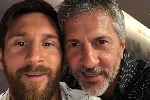 Lionel Messi (L) with his father Jorge Messi (R) Lionel Messi (L) with his father Jorge Messi (R)