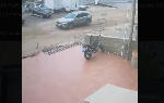 Watch as CCTV captures alleged thief driving away vehicle from Achimota garage Watch as CCTV captures alleged thief driving away vehicle from Achimota garage