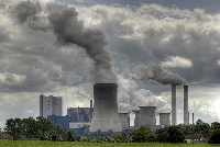 File photo: Coal plant emitting smoke