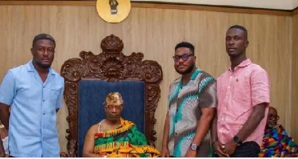 Actor Jeffrey North [2nd from Right]