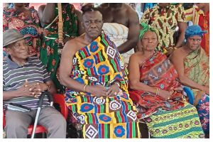 Nana Nkansah Boadu (M) is chief of Agric-Nzema in the Kwadaso Municipality