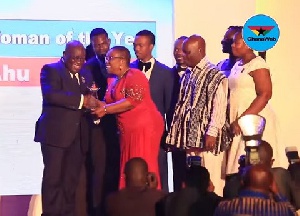 President Akufo-Addo presented Mrs Bella Ahu with the award as Chamber Business Woman of the year