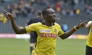Ghanaian striker Samuel Afum