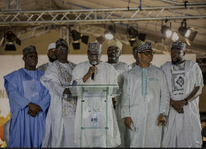 Dr Mahamudu Bawumia among other religious leaders Dr Mahamudu Bawumia among other religious leaders