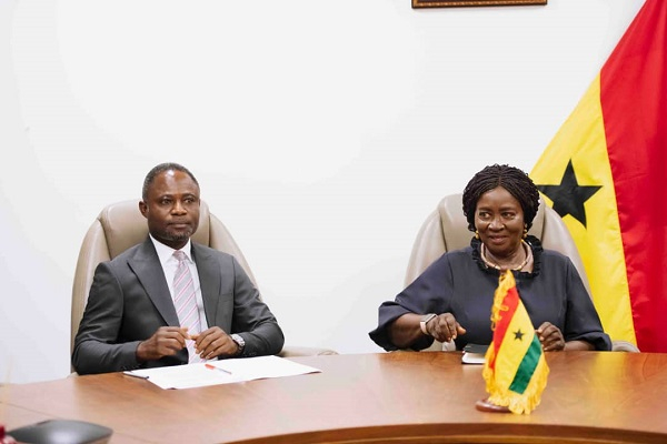 Kwabena Mintah Akandoh (Left) and Vice President Opoku-Agyemang during the visit