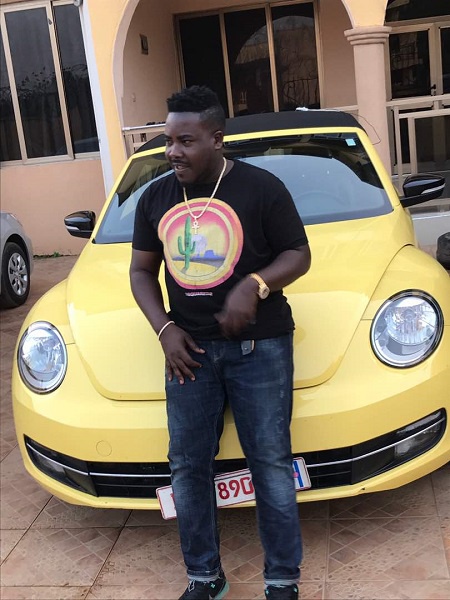 Ray Moni has recieved a new car from his manager