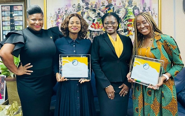 Second Deputy Governor of the Bank of Ghana, Elsie Addo Awadzi with the awardees