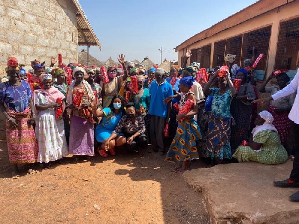 Bridget Otoo in a group picture with the women