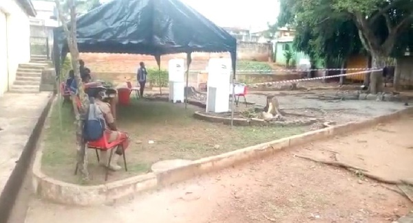 Nkawkaw: EC officials meet empty polling stations
