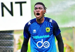 Asante Kotoko goalkeeper, Razak Abalora