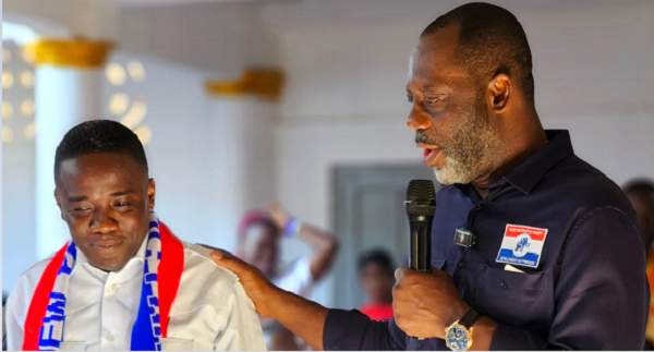 NPP's running mate, NAPO in a picture with Ralph Poku-Adusei