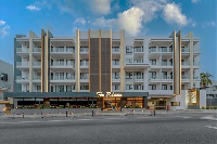 The hotel features 134 well-appointed rooms and suites fitted with modern amenities